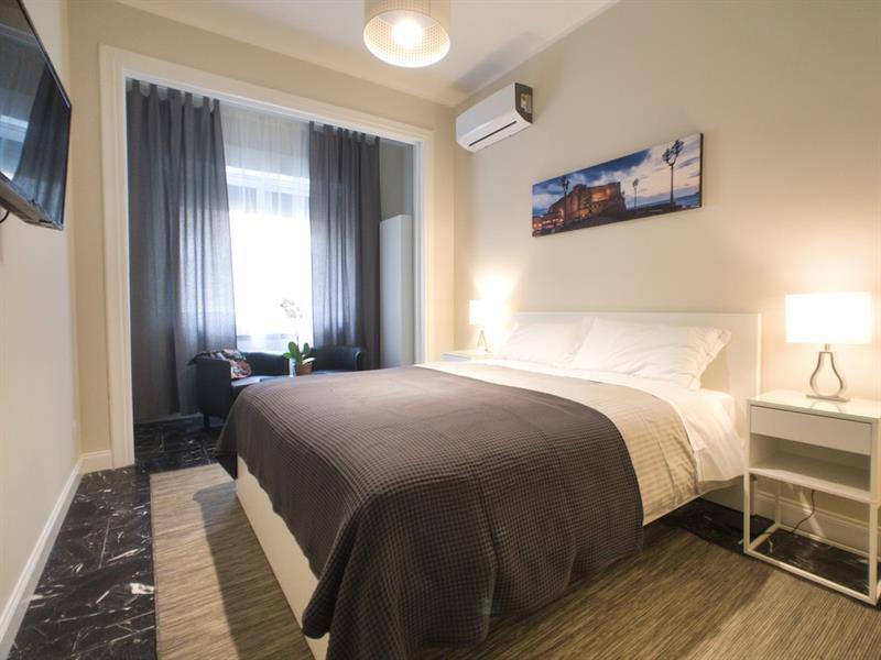 Silia House Napoli Centro Hotel Екстериор снимка