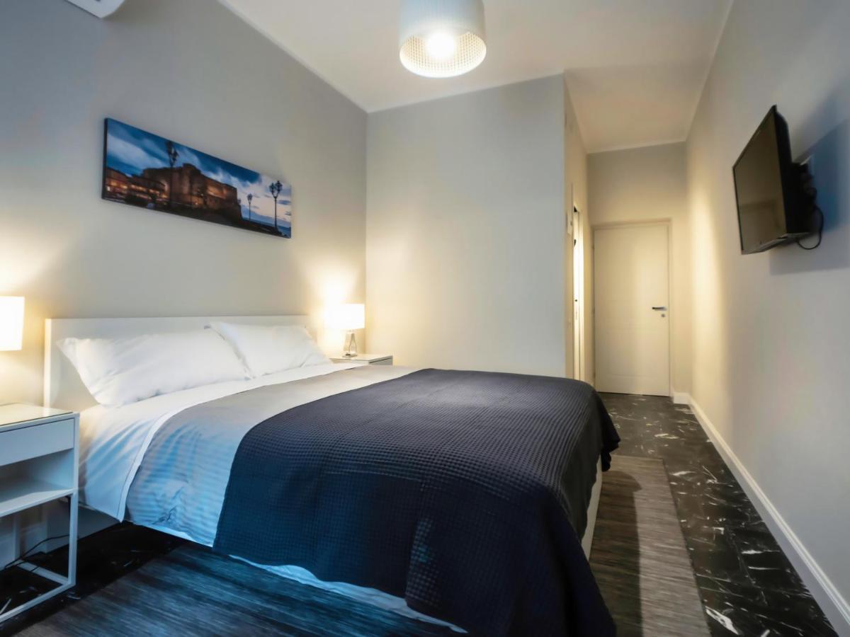 Silia House Napoli Centro Hotel Екстериор снимка